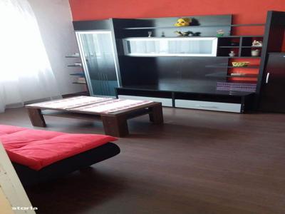 Apartament 2 camere Central de vanzare