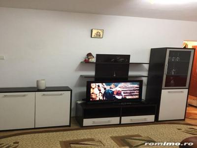 apartament semidecomandat Badea Cartan