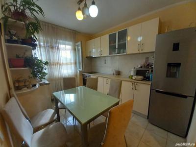 Cosbuc - zona Carrrfour, apartament 3 camere!