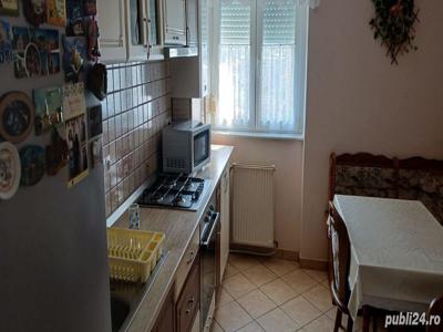 inchiriere apartament 4 camere,Soarelui