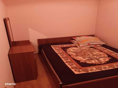 Inchiriez apartament