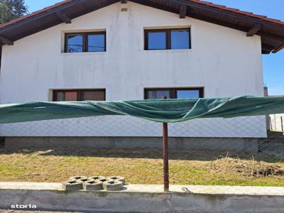 Casa P+E in Osorhei 3 dormitoare 2 bai living teren 420mp- 87.000 Euro