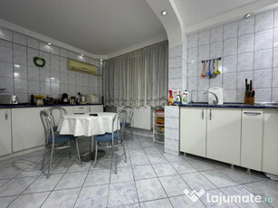 APARTAMENT 4 CAMERE | TEI | DECOMANDAT | REABILITAT