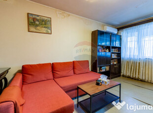 Apartament cu 3 camere de vânzare în zona Militari - zo...