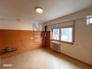 Apartament de vanzare, 4 camere, Gradina Icoanei