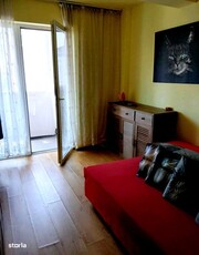 Apartament 3 camere, 68 mp, 2 parcari, zona Campului