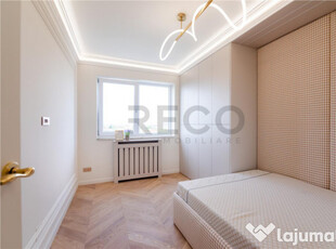 RECO Apartament Ultralux , cu 3 camere