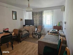 Casa de lux la cheie in Dezmir, 5 camere, teren generos de 1000 mp