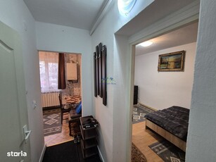 Persoana fizica Inchiriez apartament 3 camere