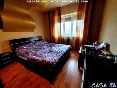 Apartament 3 camere, situat in Targu Jiu, Aleea Teilor