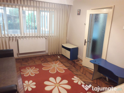 Apartament cu 1 Cameră - Brăila, Piața Microhală