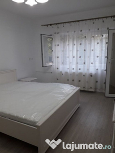 Inchiriere apartament cu o camera, 32 mp