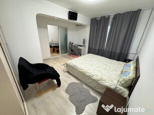 Apartament 1 cameră Podu Roș, renovat, mobilat și utilat