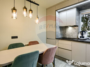 Apartament 2 camere de lux la cheie de vânzare în zona ...