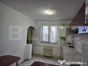 Apartament cu 3 camere, 70 mp, zona Careiului