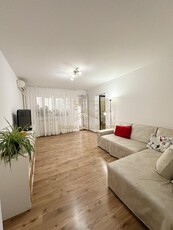 Spre Vanzare - Apartament - 3 camere - Hanul Drumetului - S6