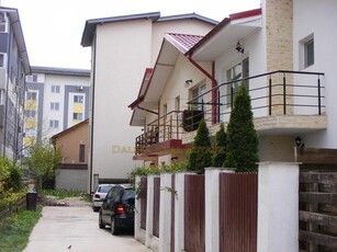 Spre Vanzare - Casa - 5 Camere - Triplex - Popesti-Leordeni