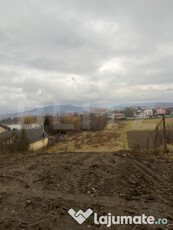 Teren intravilan de vânzare, 33 arii, zona strada Ghinzi,