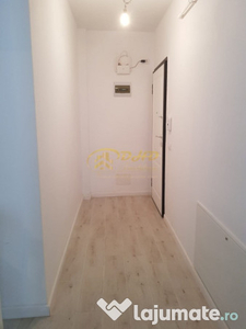 Apartament 3 camere, bloc nou, etaj 1, loc de parcare