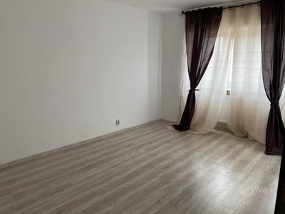 Apartament 3 camere, Gara-Centru - Gara