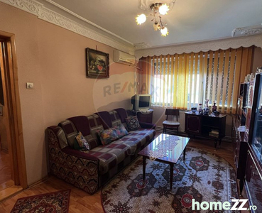 Apartament cu 3 camere de vânzare Braila