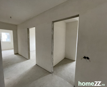 Apartament de 3 camere semifinisat