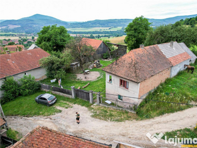 Film! Casa in mijlocul naturii, priveliste de basm, 2.000 mp