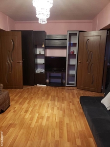 Inchiriere apartament 3 camere zona Piata Sudului, Oltenitei