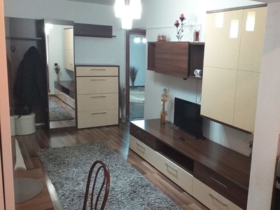 Inchiriez apartament Olteniei ultracentral