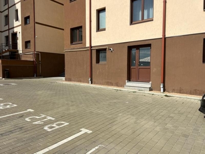 Spatiu comercial de vanzare 146mp Sos. Voinesti