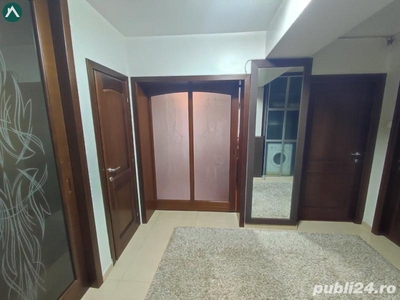 Vand apartament 2 camere Unirii