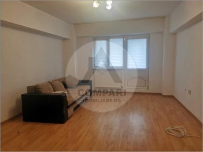 Vand apartament 3 camere Morarilor