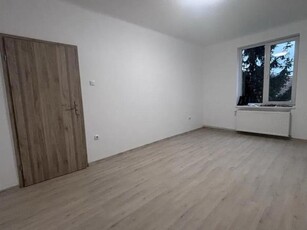 Ap 2,5 camere decomandat - zona Brasovul Vechi