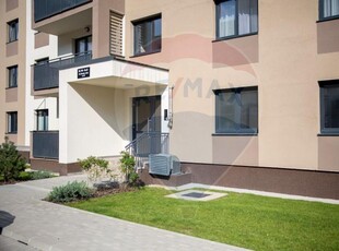 APARTAMENT NOU, 2 CAMERE DECOMANDAT - Tractorul