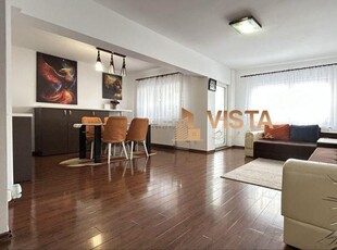 Apartament renovat cu 4 camere etaj 1 pe strada Harmanului, Brasov