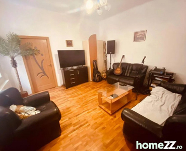 Apartament 2 camere semidecomandat - zona Centrul Istoric