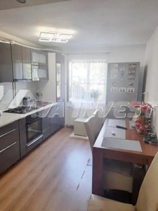 Apartament 3 camere, decomandat, cartier Manastur.