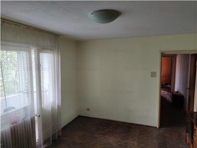 APARTAMENT 3 CAMERE, N GRIGORESCU, AL. POSTAVARULUI, 70MP cu LOGIE DE 5MP, ETAJ 4