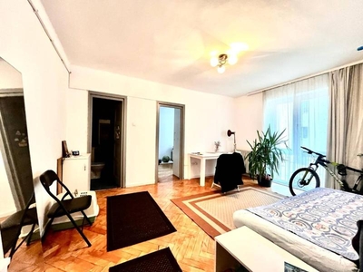 Apartament cu 2 camere zona Piata Cipariu