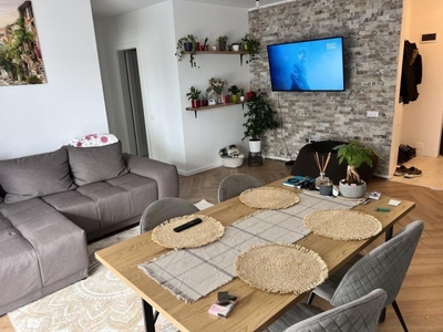 Apartament de 3 camere , 65 mp utili ,zona Somesului