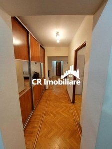 De vanzare apartament 3 camere Colentina