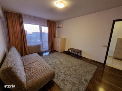 74.900 euro, Apartament 3 camere decomandat PORT