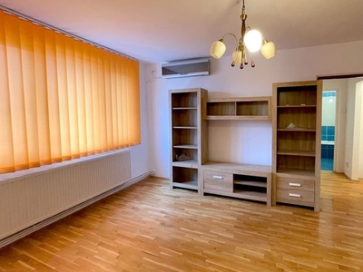 Vanzare Apartament 3 camere semidecomandat - 1 Mai , Bucuresti