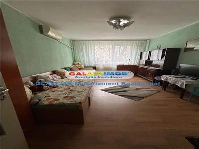 Vanzare Apartament 3 Camere, Zona Aparatorii Patriei