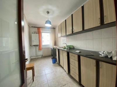 Apartament cu 2 camere decomandat - Frumoasa