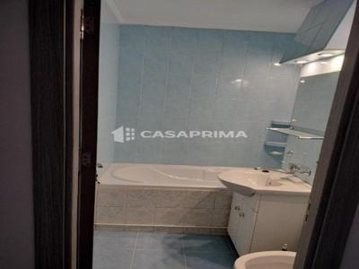 Apartament 3 camere, Etaj 2/4, 55 mp - zona Dacia