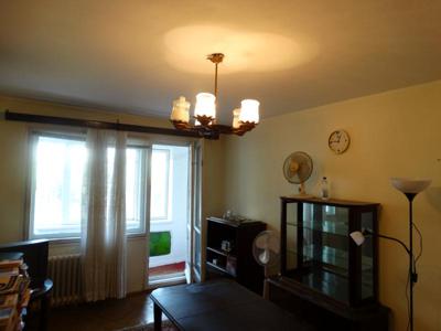 Vanzare apartament 3 camere decomandat, Colentina-Plumbuita