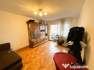 Apartament 3 camere | 65mp | Decomandat | Etaj 2 | Zona Titu