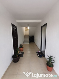 Apartament cu 2 camere | Loc de parcare | Curte