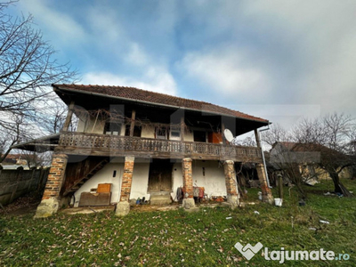 Casa 3 camere, zona Balanesti, teren 2792mp